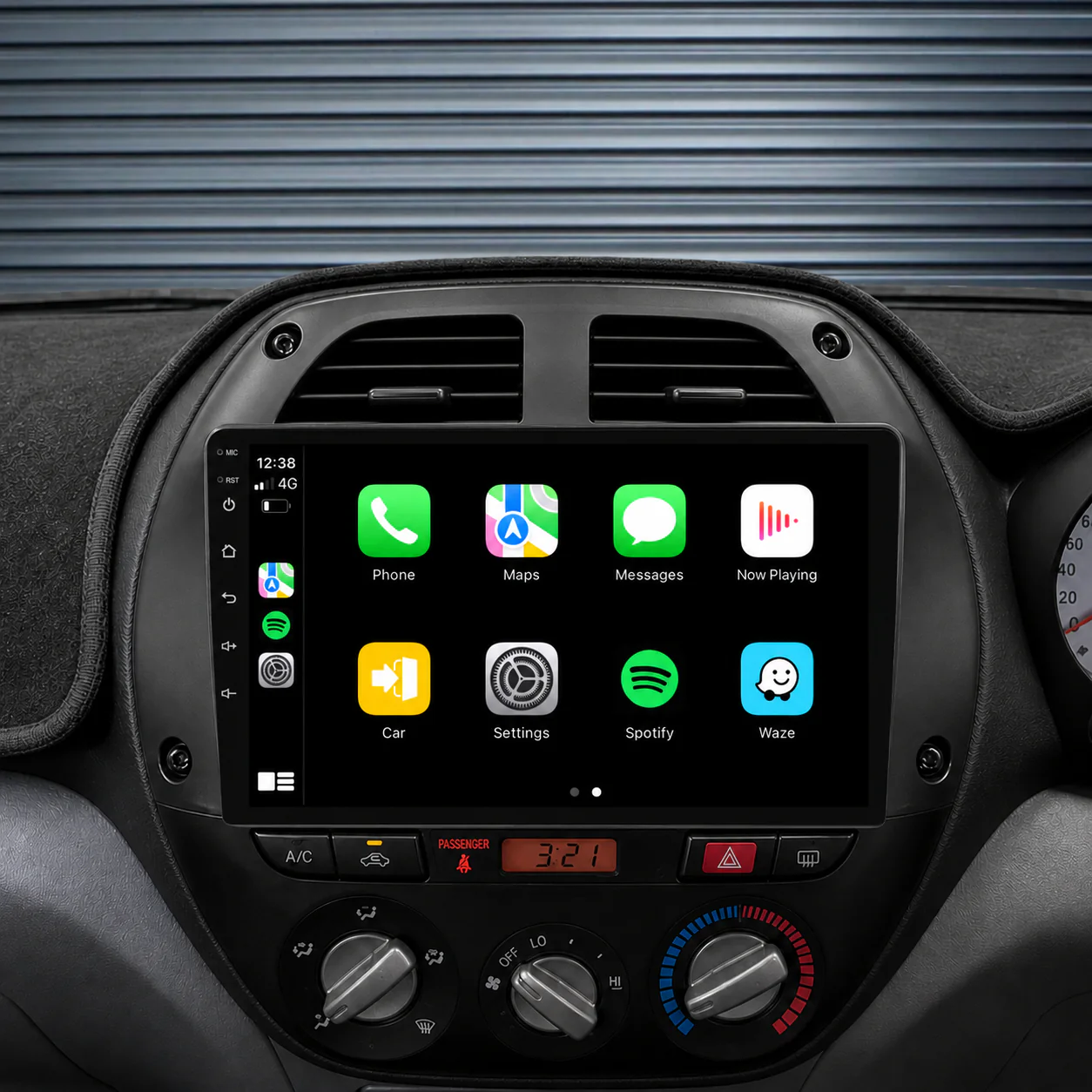 Toyota RAV4 (2001-2006) Plug & Play Head Unit Upgrade Kit: Car Radio with Wireless & Wired Apple CarPlay & Android Auto